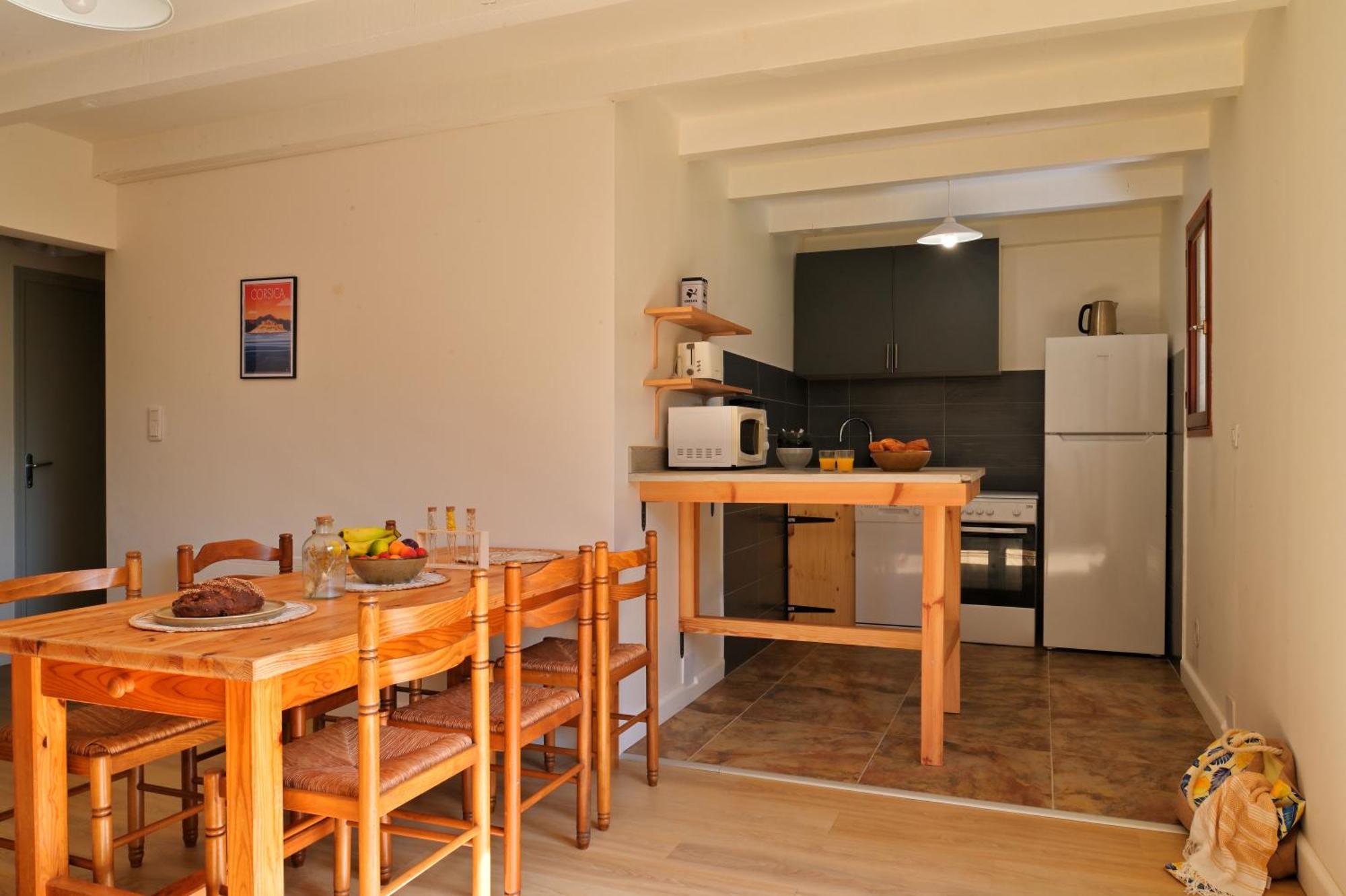 Hotel Pinea Mare Poggio Mezzana Esterno foto