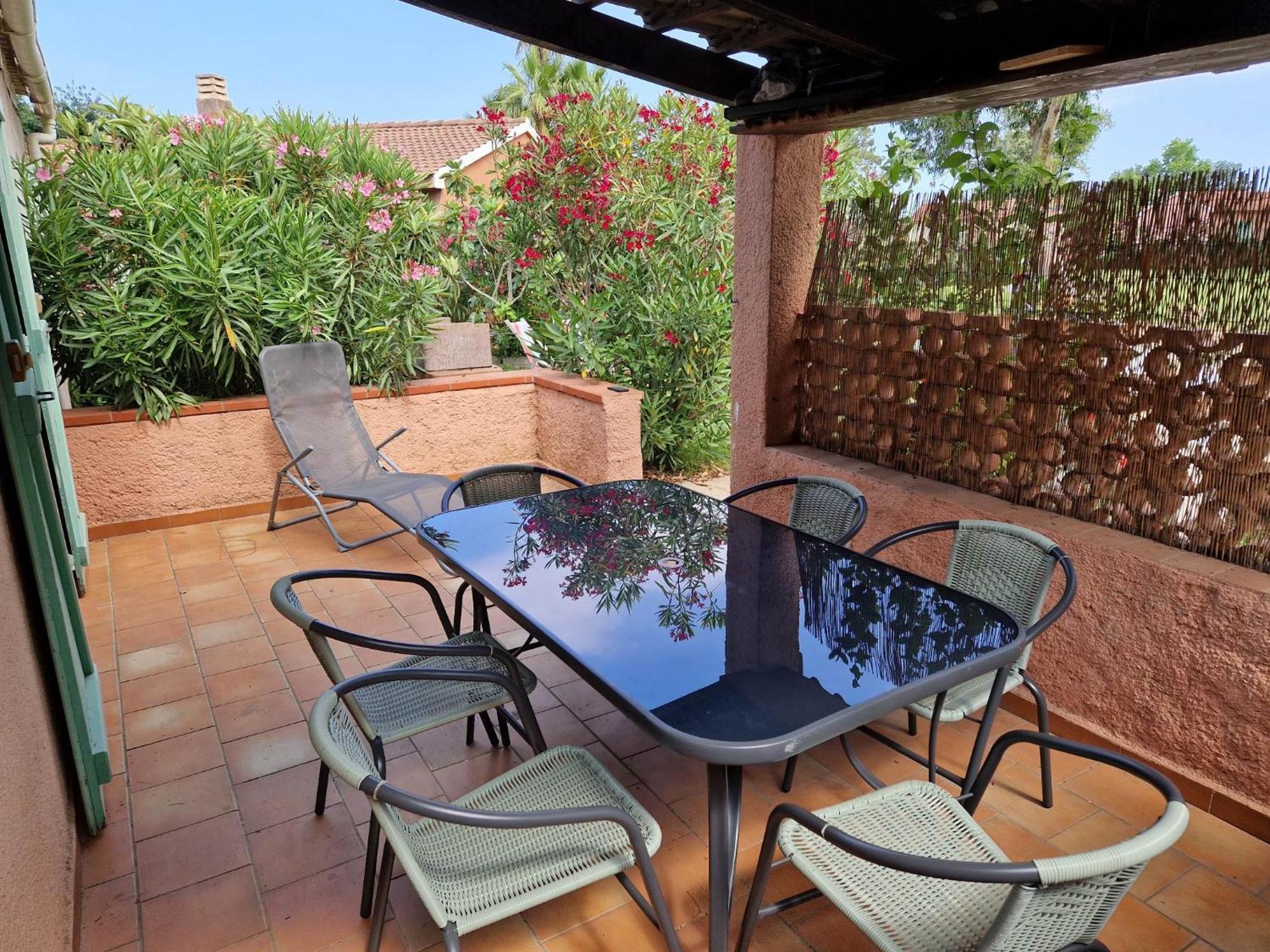 Hotel Pinea Mare Poggio Mezzana Esterno foto
