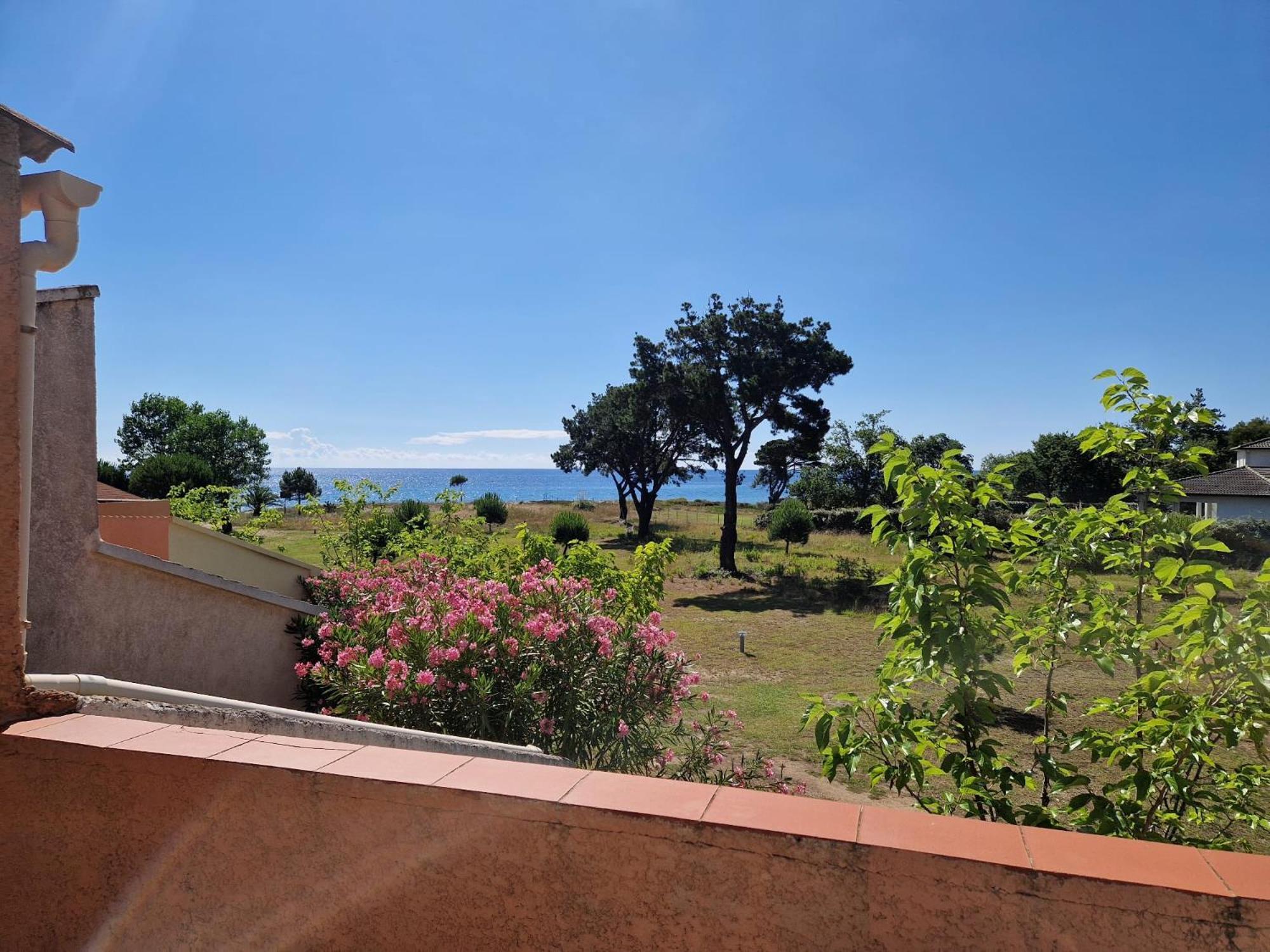 Hotel Pinea Mare Poggio Mezzana Esterno foto